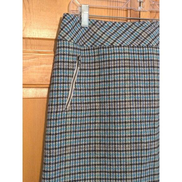 Talbots Women’s Wool Mini Skirt Sz 6‎ Blue Plaid Lined Zip Pockets - Picture 1 of 12